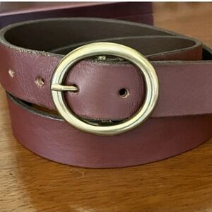 L.L.Bean Cowhide Belt In Brown W/ Brass Oval Buckle